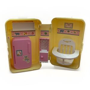 1995 Cabbage Patch Kids Love N Go Travel Kitchen playset by Mattel